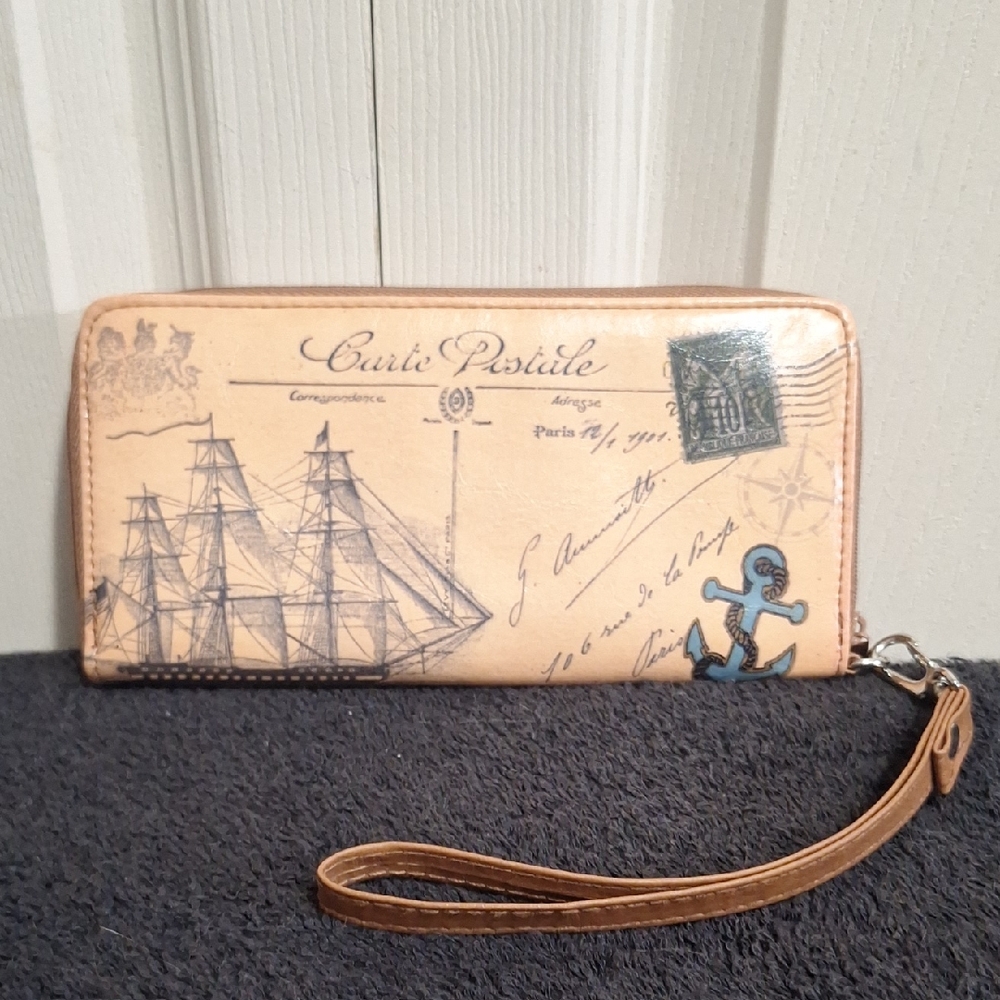Lavishy Nautical Clutch Wristlet Wallet Ship Anchor - Tan Vegan Leather